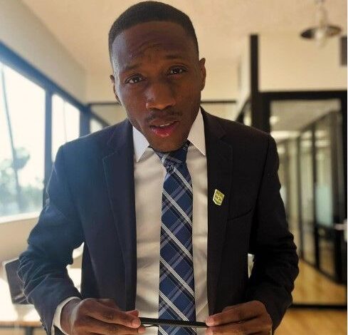 98.8FM and CEO Alander Pulliam Jr.